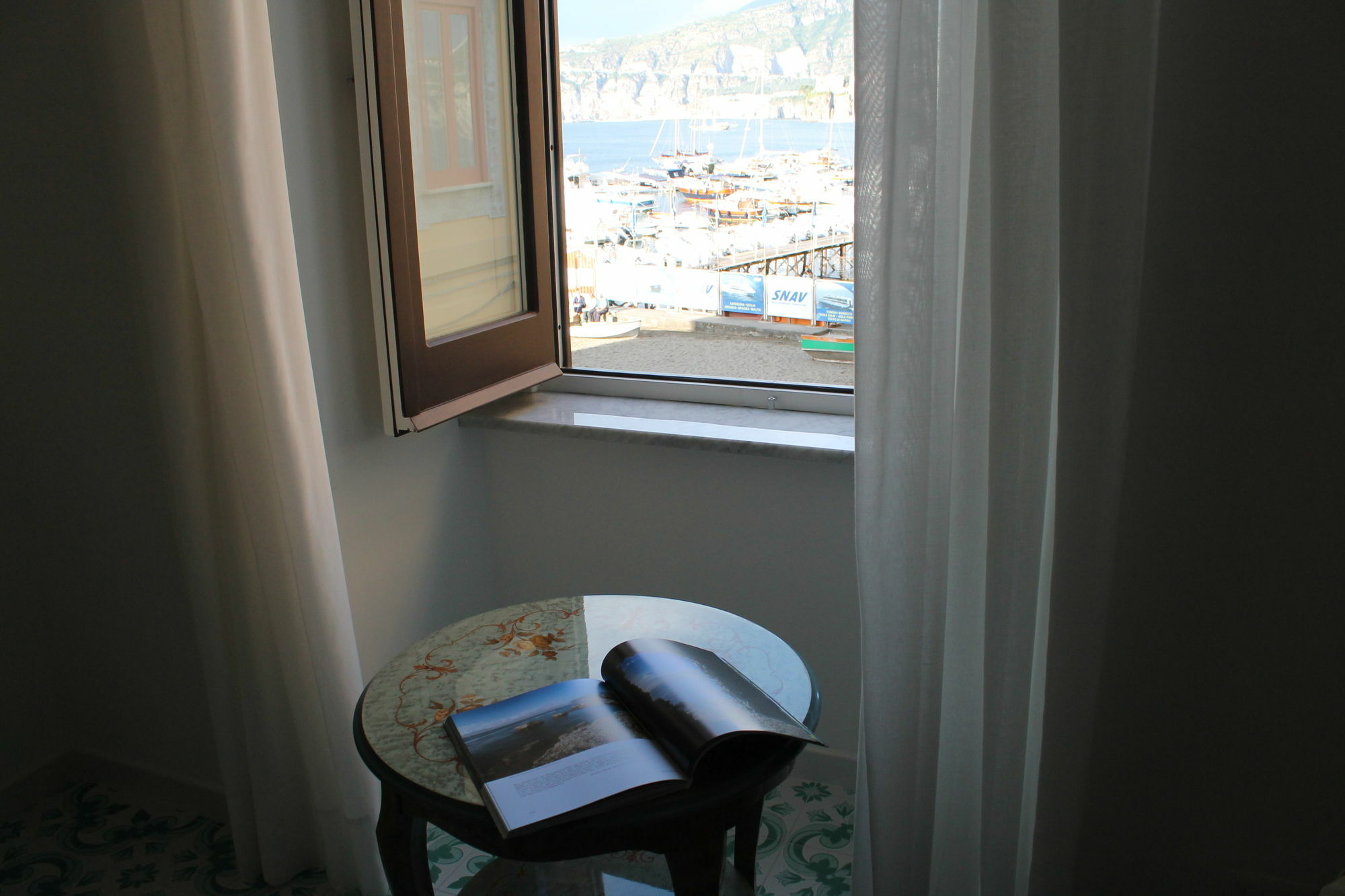 Surriento Suites Sorrento Exterior photo