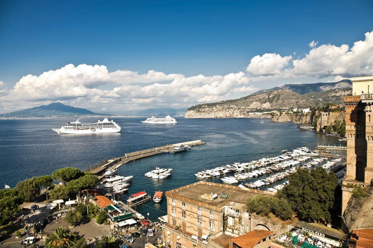 Surriento Suites Sorrento Exterior photo