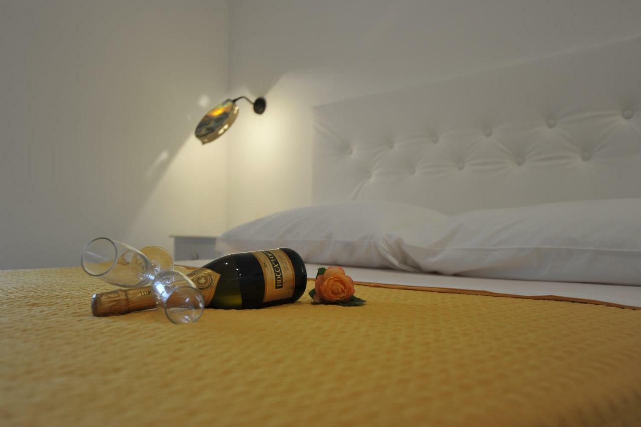 Surriento Suites Sorrento Exterior photo